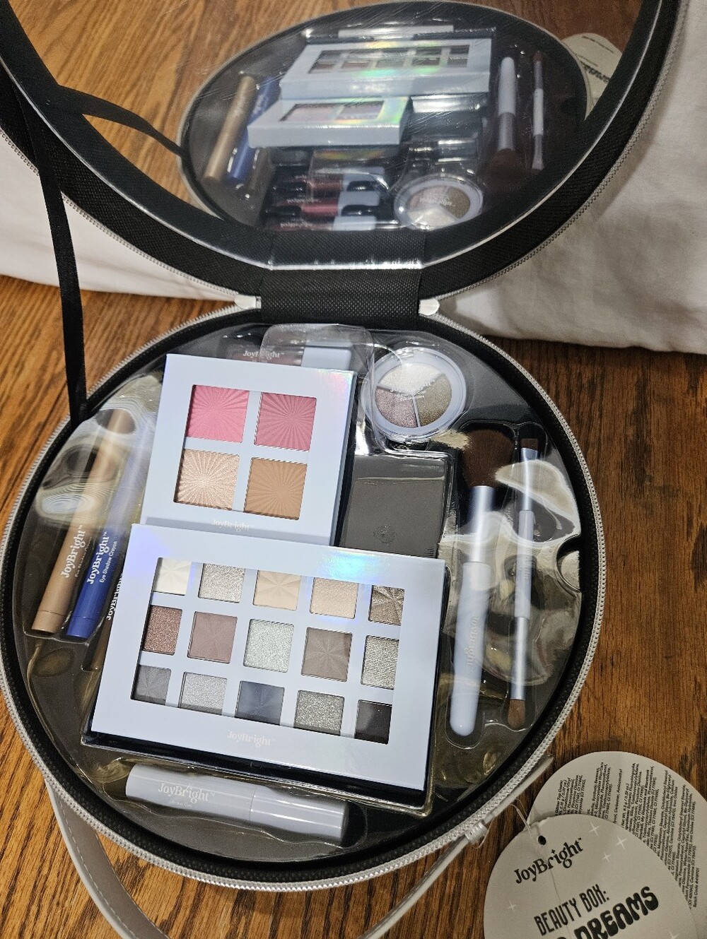 JoyBright by Ulta Beauty "Disco Dreams" Beauty Box Retail $167. Make Up All New - Picture 1 of 8